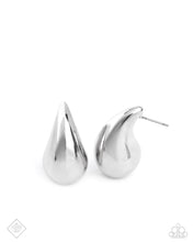 Load image into Gallery viewer, Raindrop Reveal - Silver Earrings
