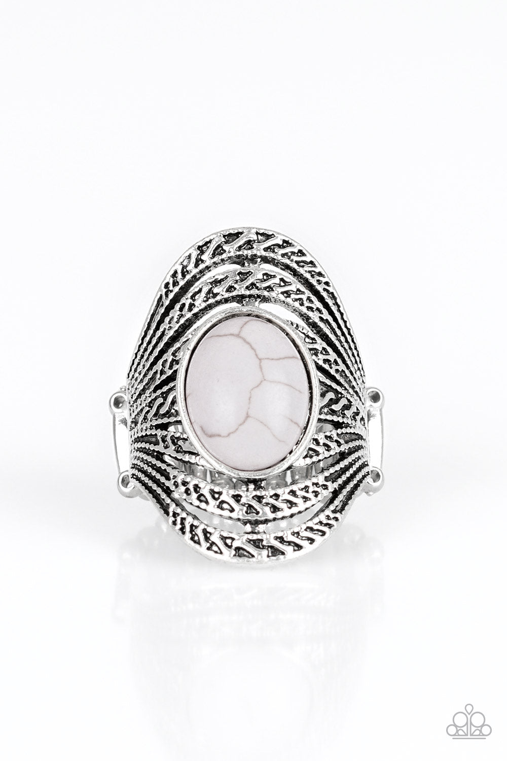 Royal Roamer - Silver Ring