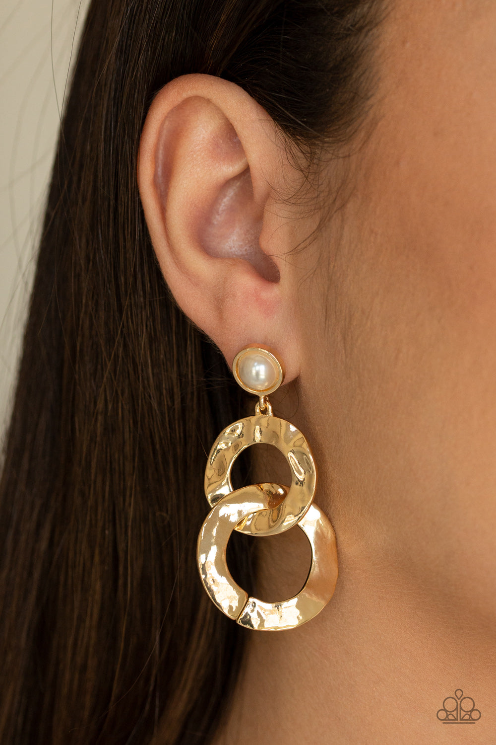 On Scene - Gold Earrings