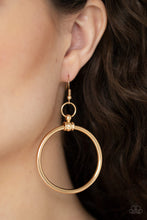 Load image into Gallery viewer, Total Focus - Gold Earrings
