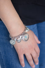 Load image into Gallery viewer, Trinket Tranquility - Blue Bracelet
