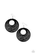 Load image into Gallery viewer, Tropical Canopy - Black earrings
