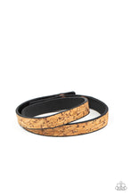 Load image into Gallery viewer, Space Warp - Copper Bracelet
