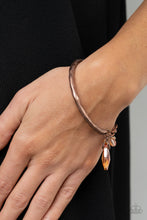 Load image into Gallery viewer, Let Yourself GLOW - Copper Bracelet

