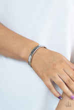 Load image into Gallery viewer, Radiant Edge - Silver Hinge Bracelet
