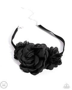 Very Viscountess - Black Choker Necklace