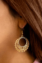 Load image into Gallery viewer, Grapevine Glamorous - Gold Earrings
